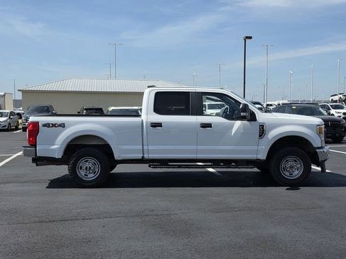 Used 2022 Ford F350 XL w/ Power Equipment Group AWD/4WD image 3