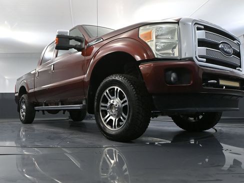 Used 2016 Ford F250 Platinum w/ FX4 Off-Road Package image 55