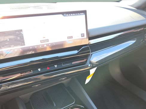 New 2026 BMW 530i w/ M Sport Package RWD image 11