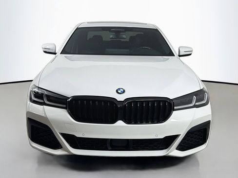 Used 2021 BMW 540i w/ M Sport Package RWD image 2