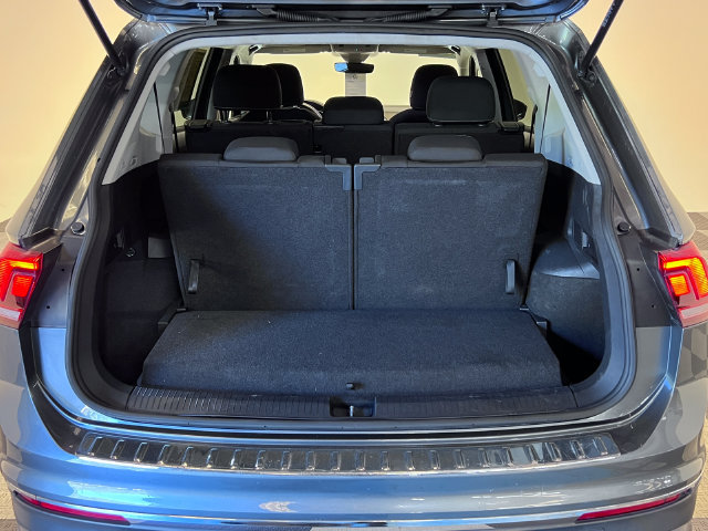 Certified 2023 Volkswagen Tiguan S FWD image 5