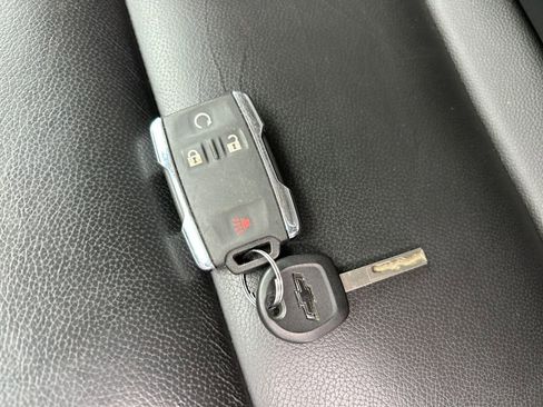 Used 2021 Chevrolet Colorado Z71 w/ Safety Package image 33