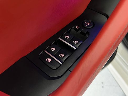 Used 2024 BMW X6 M Competition w/ Executive Package image 24