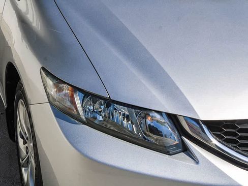 Used 2015 Honda Civic LX image 4