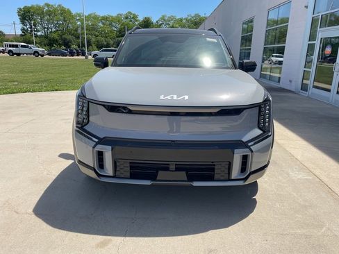 New 2026 Kia EV9 GT-Line AWD/4WD image 3