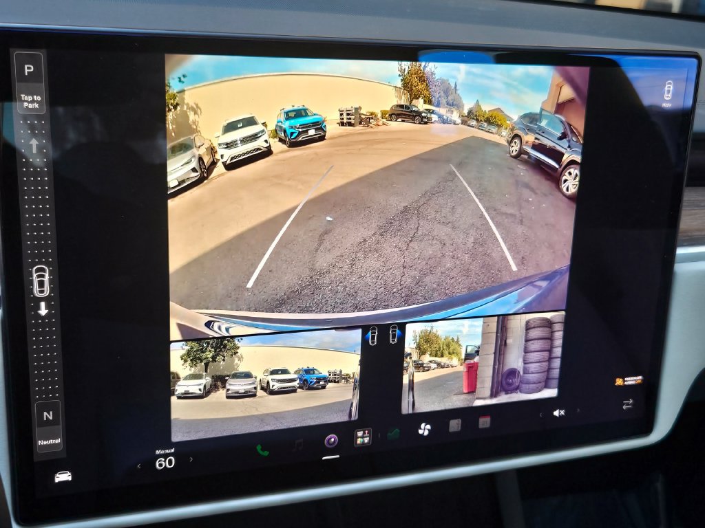 Used 2022 Tesla Model S AWD/4WD image 21