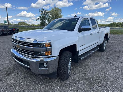 Used 2016 Chevrolet Silverado 2500 LTZ AWD/4WD image 8