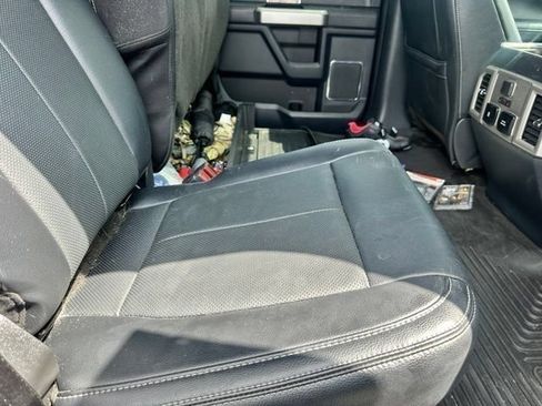 Used 2022 Ford F350 Lariat w/ Tremor Off-Road Package AWD/4WD image 28