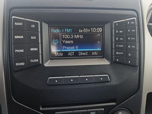 Used 2013 Ford F150 XLT w/ XLT Chrome Pkg image 30