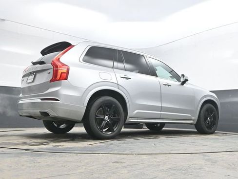 Used 2021 Volvo XC90 T6 Momentum image 43