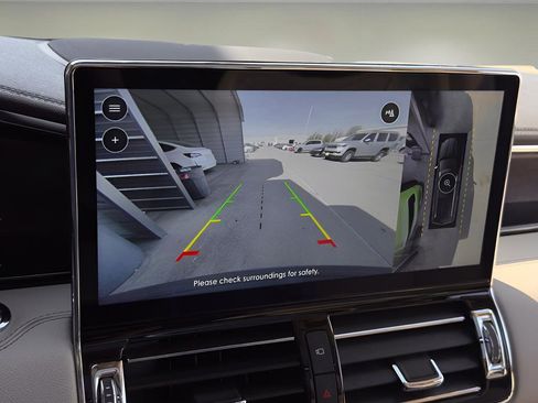 Used 2024 Lincoln Navigator L Reserve image 13