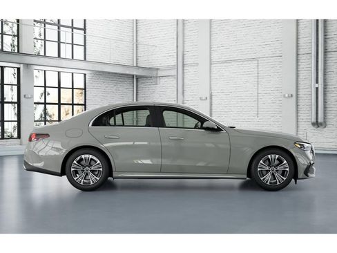 New 2026 Mercedes-Benz E 350 4MATIC Sedan image 2