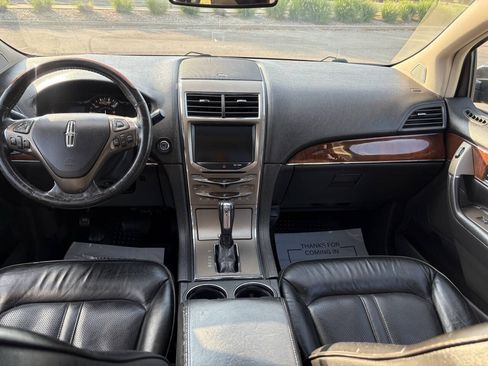 Used 2014 Lincoln MKX AWD w/ Equipment Group 102A image 15