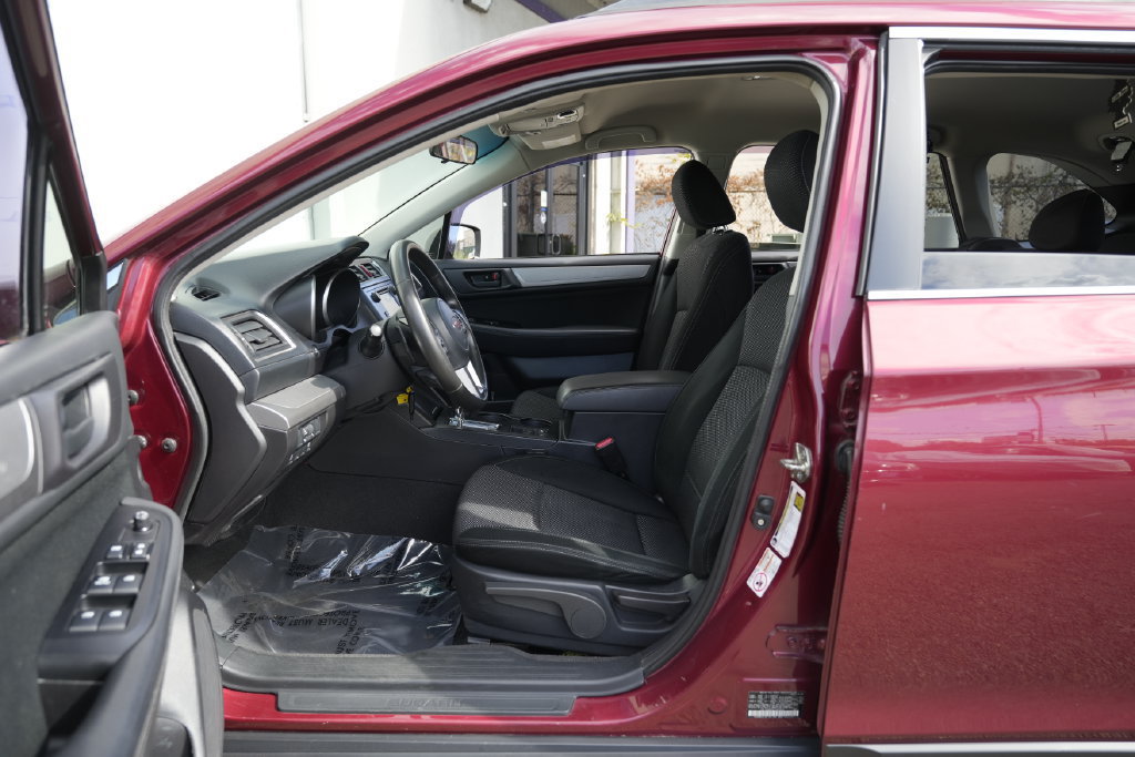 Used 2016 Subaru Outback 2.5i AWD/4WD image 16