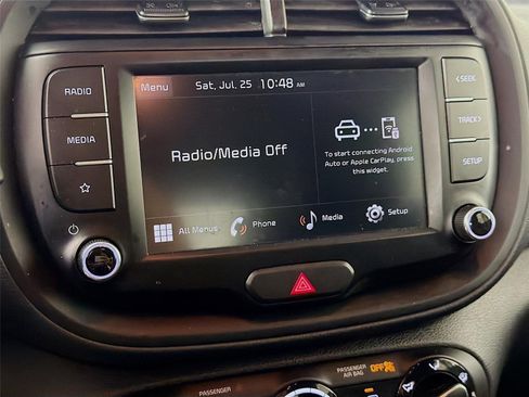 Certified 2023 Kia Soul LX w/ LX Technology Package FWD image 14