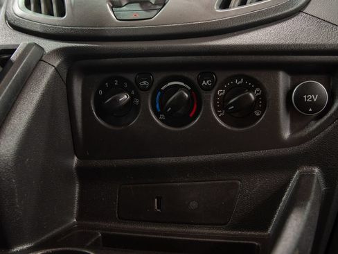 Used 2017 Ford Transit 250 138 RWD image 18