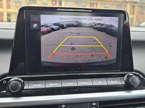 Certified 2024 Kia Forte LXS image 28