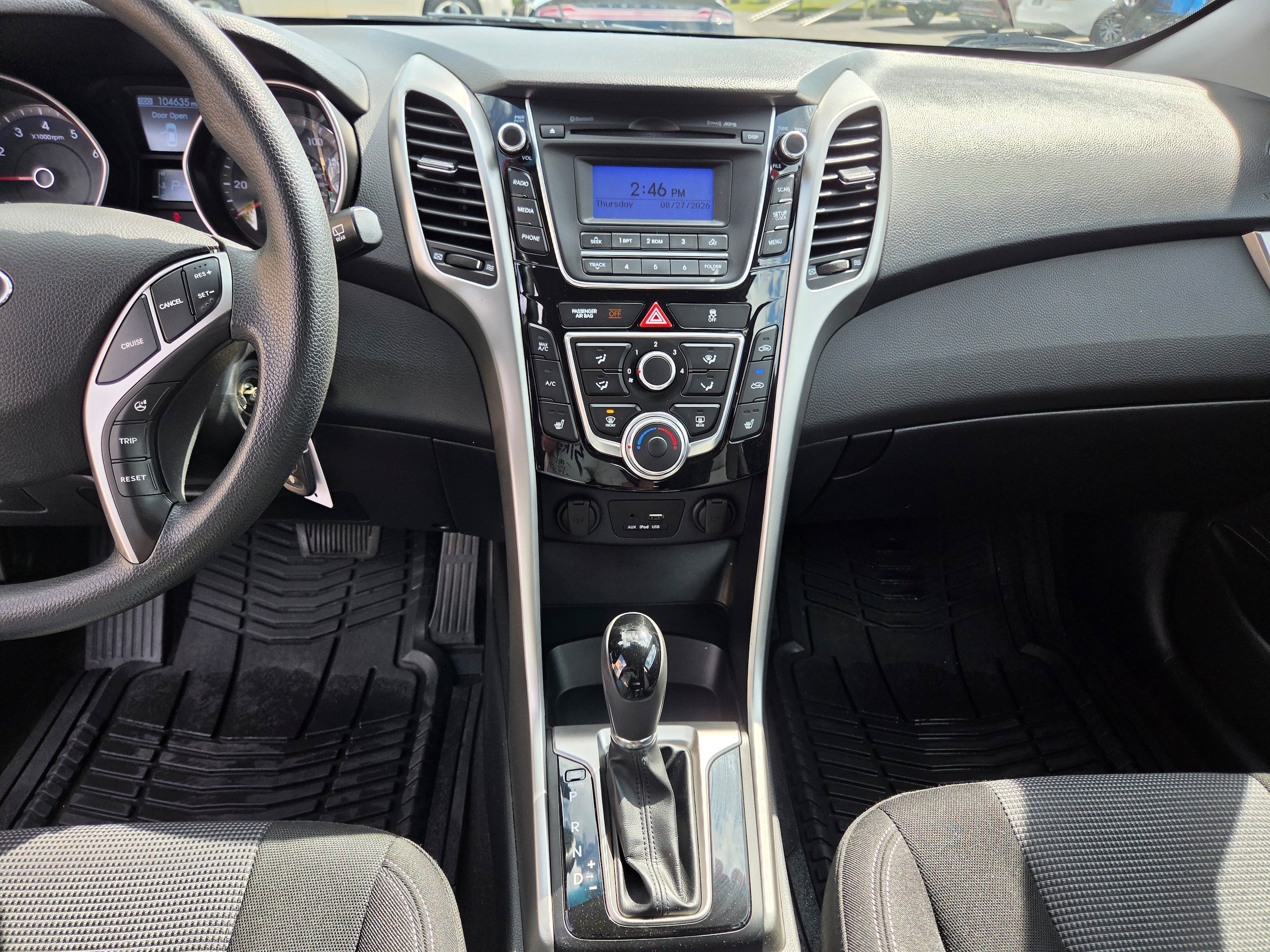 Used 2015 Hyundai Elantra GT FWD image 7