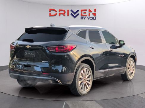 Used 2023 Chevrolet Blazer Premier w/ Driver Confidence II Package image 5