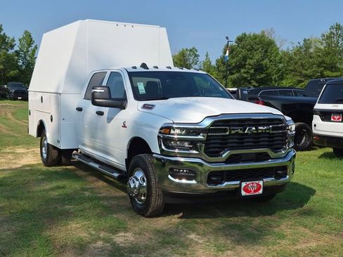 New 2026 RAM 3500 Tradesman w/ Chrome Appearance Group A AWD/4WD image 2