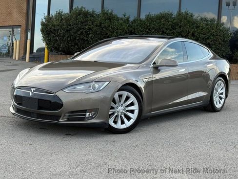 Used 2016 Tesla Model S 90D image 1