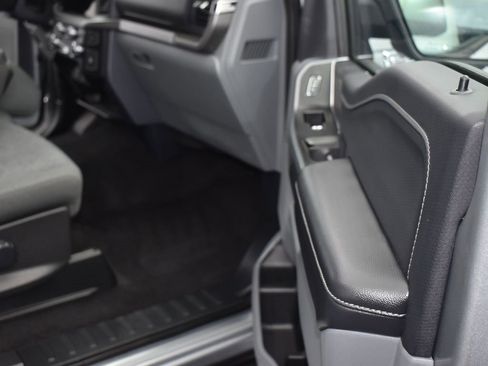 Used 2024 Ford F150 XLT w/ Tow/Haul Package image 17