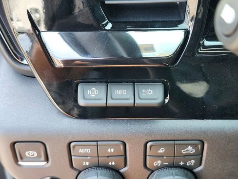 New 2026 Chevrolet Silverado 1500 ZR2 w/ Dark Appearance Package AWD/4WD image 34