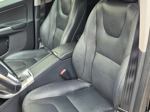 Used 2015 Volvo XC60 T5 Premier FWD image 33