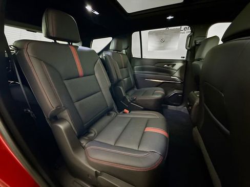 New 2026 Chevrolet Traverse RS image 31