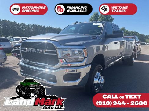 Used 2022 RAM 3500 Tradesman w/ Chrome Appearance Group AWD/4WD image 1