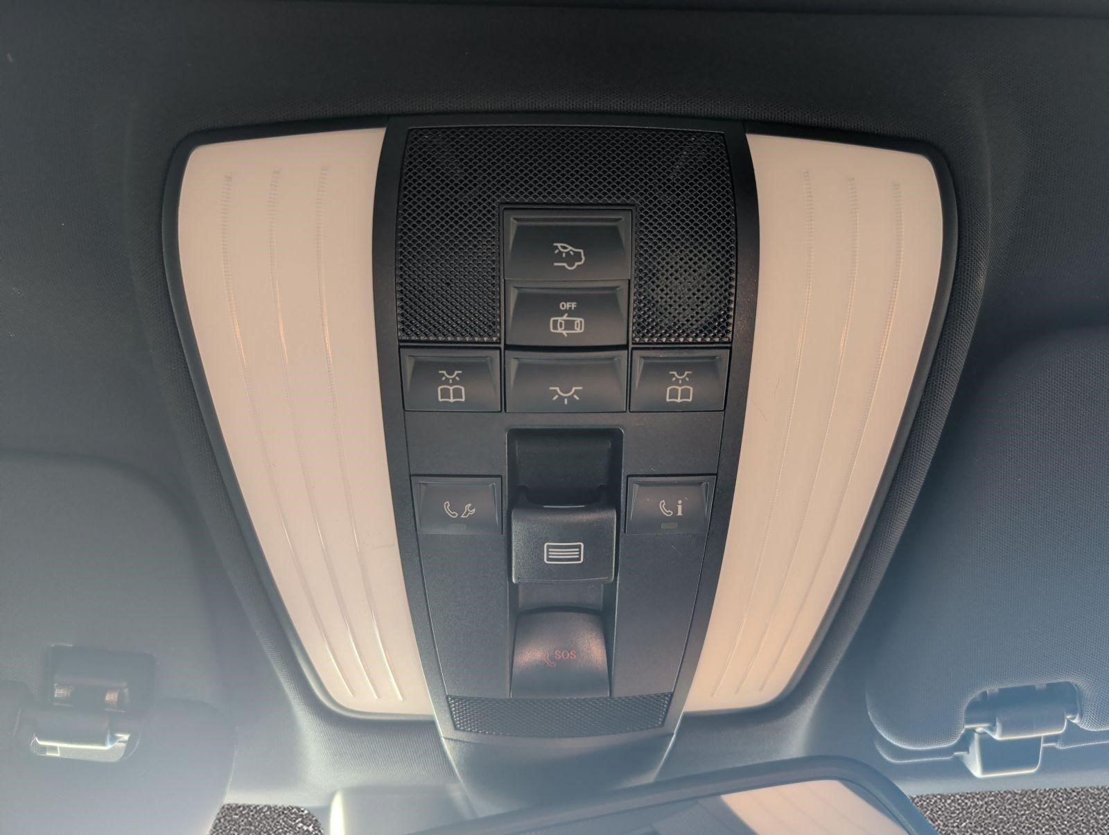 Used 2014 Mercedes-Benz E 350 Sedan image 20