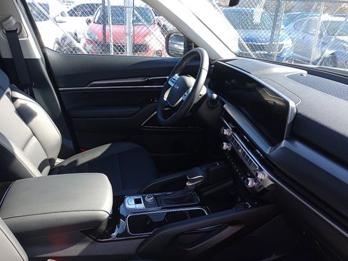 New 2025 Kia Telluride S image 7