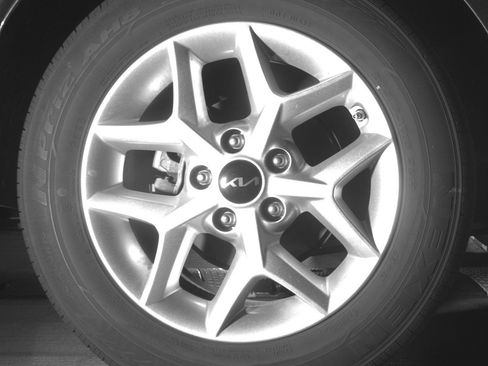 Used 2025 Kia Soul LX w/ LX Technology Package FWD image 15