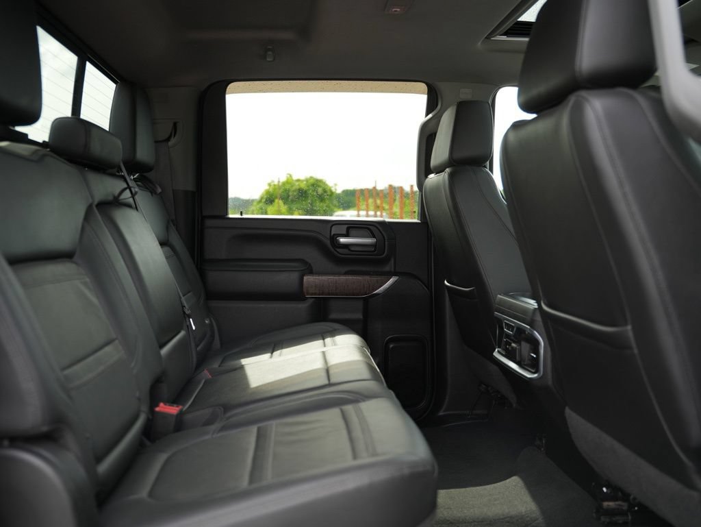Used 2021 GMC Sierra 3500 Denali w/ Denali Ultimate Package AWD/4WD image 39