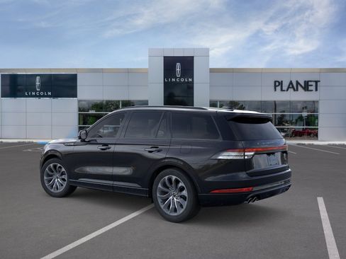 New 2026 Lincoln Aviator 2WD w/ Jet Appearance Package image 4
