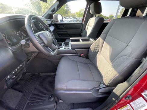 Used 2025 Toyota Tundra SR w/ SR Tow Package AWD/4WD image 14