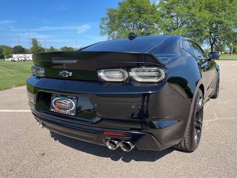 Used 2024 Chevrolet Camaro SS RWD image 28
