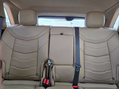 Used 2024 Cadillac XT5 Premium Luxury w/ Platinum Package FWD image 12