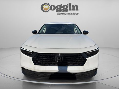 New 2025 Honda Accord SE image 8