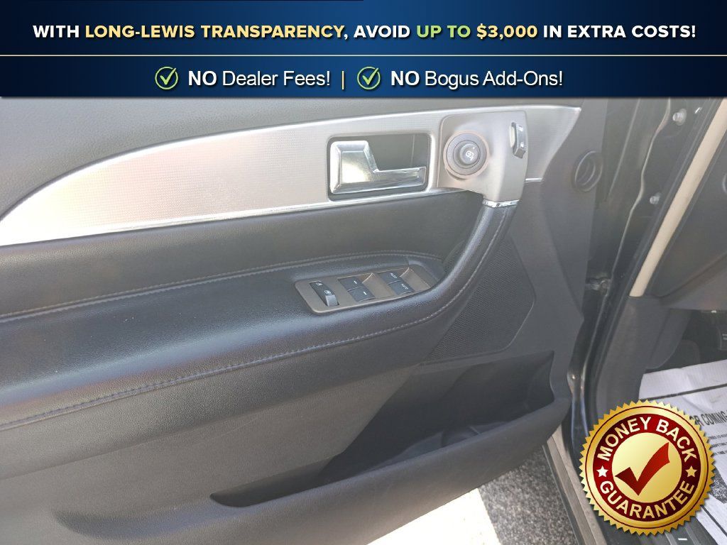 Used 2014 Lincoln MKX AWD w/ Equipment Group 102A image 16