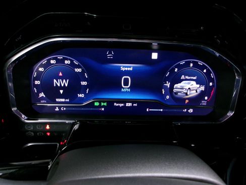 Certified 2023 Chevrolet Silverado 1500 LTZ w/ LTZ Convenience Package II AWD/4WD image 6