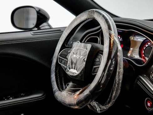 Used 2022 Dodge Challenger SRT Hellcat image 43