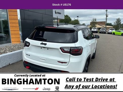 Used 2023 Jeep Compass Trailhawk w/ Trailhawk Elite Group image 10