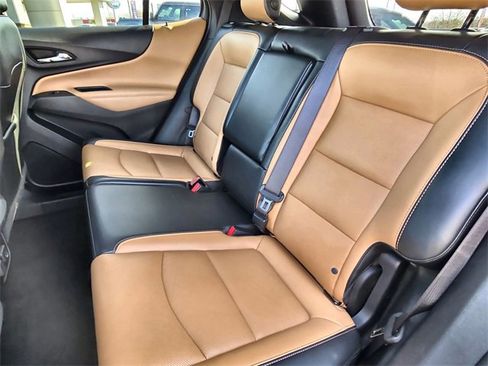 Used 2018 Chevrolet Equinox Premier image 20