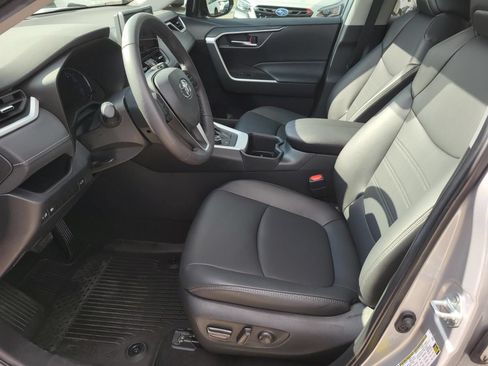 Used 2024 Toyota RAV4 XLE Premium AWD/4WD image 21