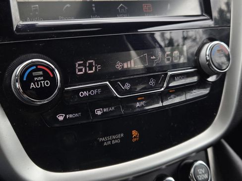 Used 2017 Nissan Murano Platinum w/ Platinum Technology Package FWD image 23