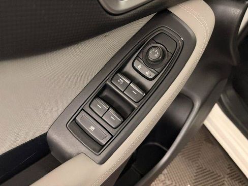 Used 2021 Subaru Forester AWD/4WD image 7