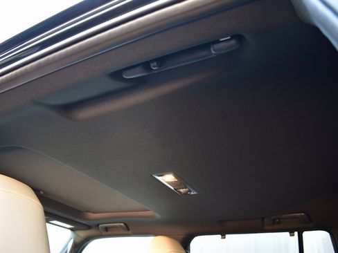 Used 2025 Lexus GX 550 image 27