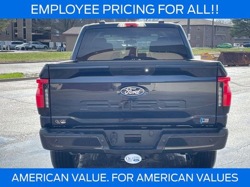 New 2025 Ford F150 Lightning Flash AWD/4WD image 4