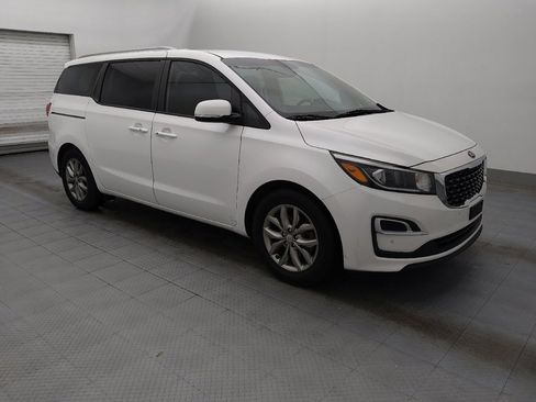 Used 2019 Kia Sedona EX image 11
